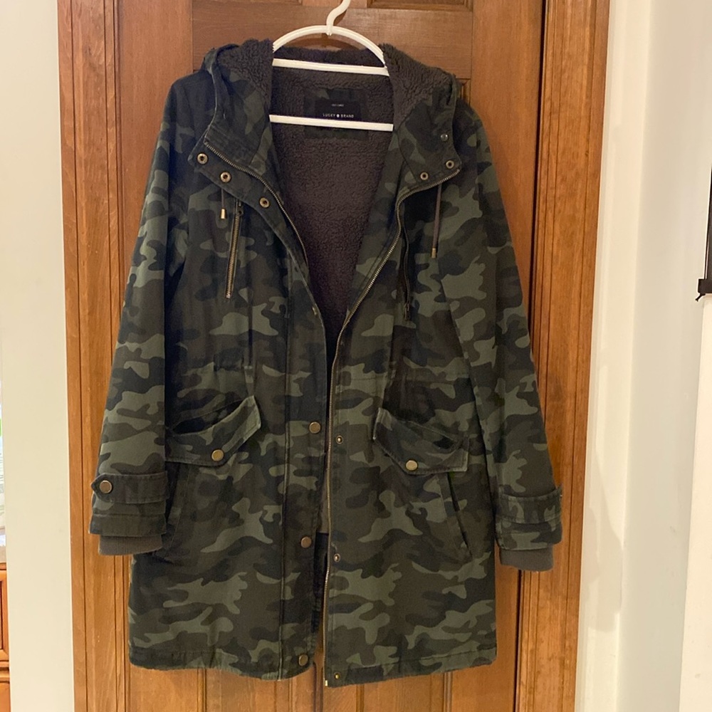 Lucky Brand army print winter coat